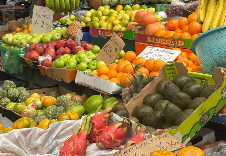 Fruit op een lokale markt in Noord-Mauritius