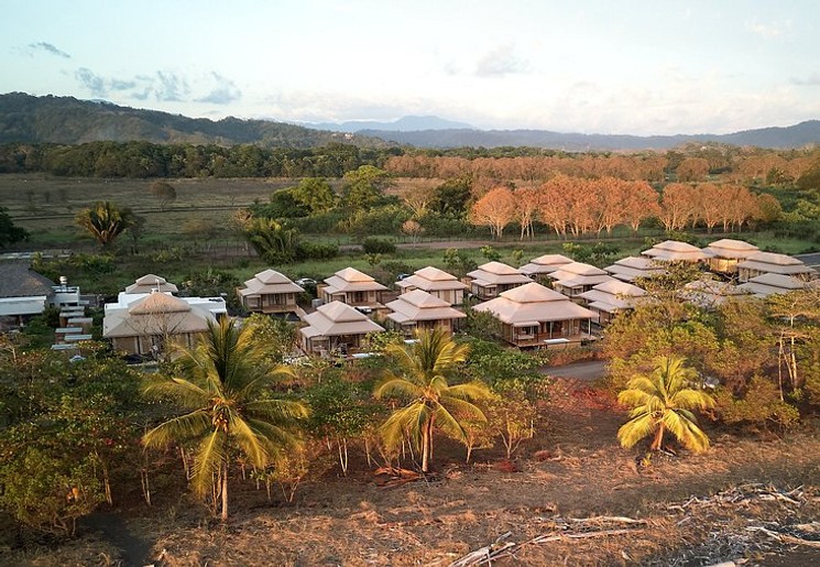 Overnachten in een luxe safaritent, Amarena Canvas Beach Hotel