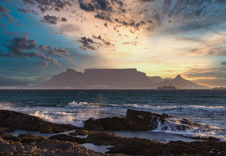 Kaapstad Tafelberg bij zonsondergang