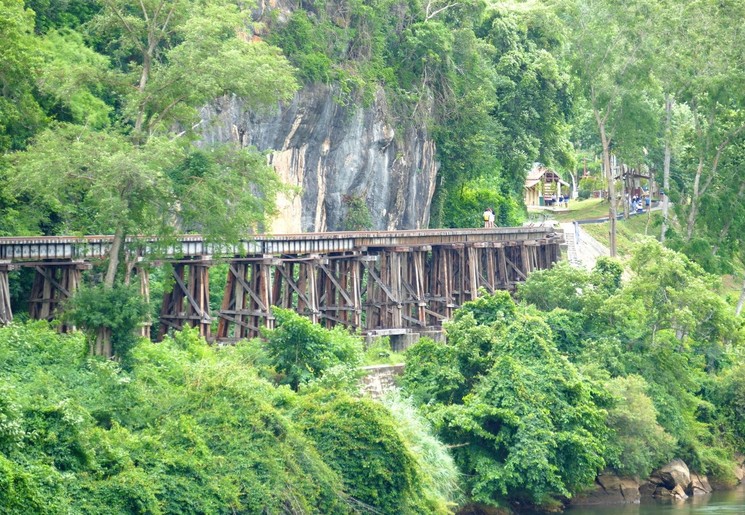 thailand-riverkwai-treinspoortbrug