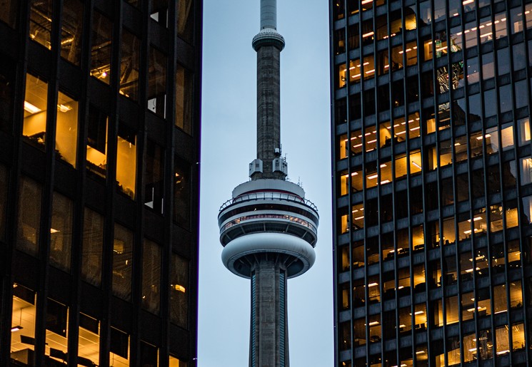 de CN tower in Toronto, Canada