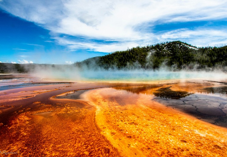 Bijzonder gekleurde meren in het Yellowstone National Pakr