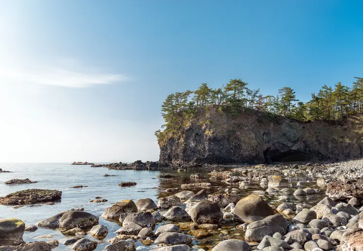 Een unieke fietstocht langs de spectaculaire kustlijn van de Noto Peninsula