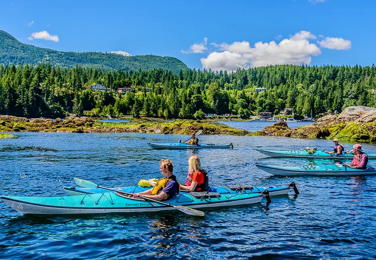 Canada-Egmont-Wilderness-Lodge-Kanoen-1 Canada-Egmont-Wilderness-Lodge-Kanoen-1