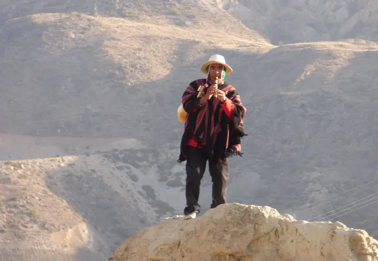 Locals in de Maanvallei bij La Paz - Bolivia