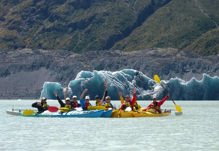 Kajakken in Mount Cook National Park, Nieuw-Zeeland