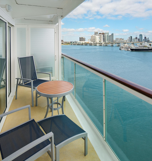 Amerika-Navigator-of-the-Sea-Junior-Suite