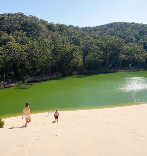 Australie-Fraser-Island-Lake-Wabby