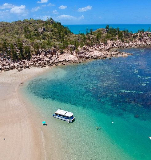 Ga snorkelen of ontspan op het strand van Magnetic island, Australië