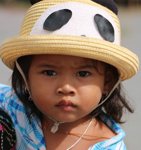 Cambodja-Battambang-kindje(8)