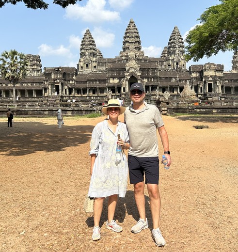 Léonie en Robin reisden in 2024 naar Cambodja