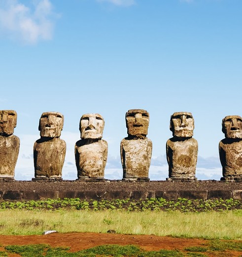 De mysterieuze beelden Rapa Nui op het afgelegen Paaseiland