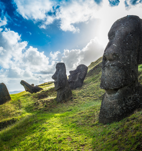 De mysterieuze beelden Rapa Nui op het afgelegen Paaseiland