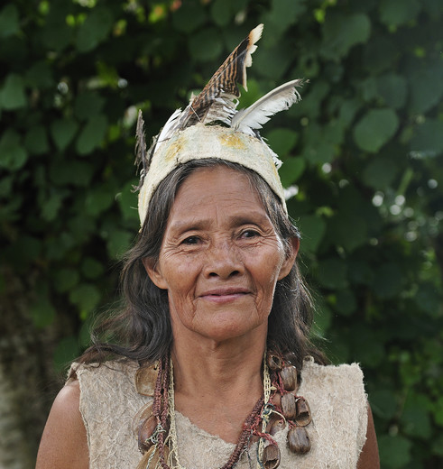 Colombia-Amazone-tikuna-vrouw_1_486322