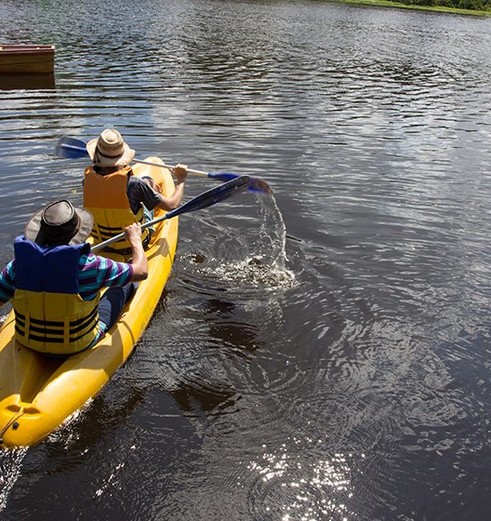 Colombia-Amazonegebied-Leticia-kajakken