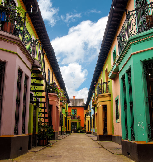 Colombia-Bogota-kleurrijke-straatjes
