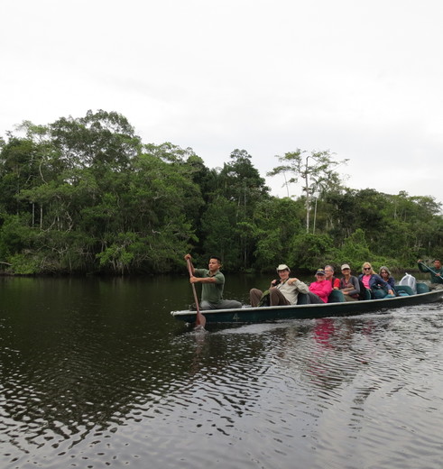 Ecuador-Amazone-Coca-kanovaren