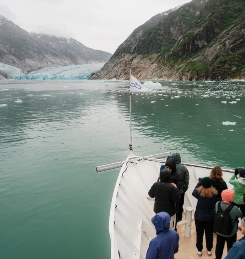 Varen door Glacier National Park, Alaska, Amerika