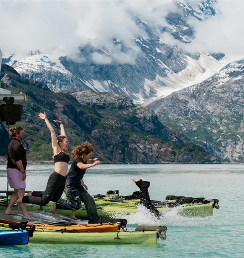Yoga tijdens je expeditiecruise, Alaska, Amerika