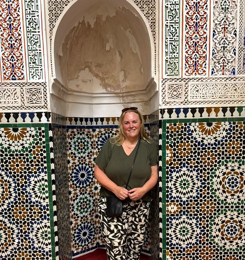 Prachtige kleurrijke mozaieken in Meknes