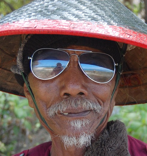 Balinese man in Sanur, Indonesië