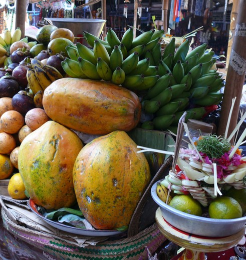 Indonesie-Bali-Ubud-marktUbudfruit