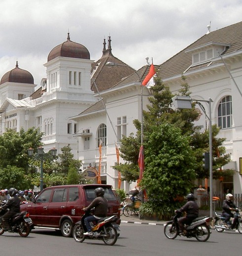 Indonesie-Java-Bandung-straat