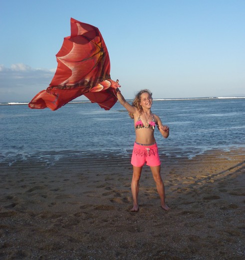 Indonesie-Kinderen-meisjemetdoek_4