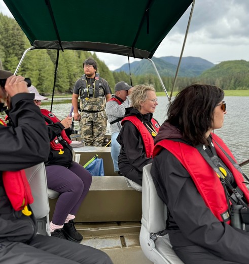 Speuren naar wild bij de Knight Inlet Lodge, Canada