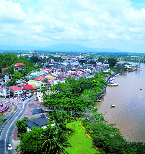 De stad Kuching op Sarawak, Borneo