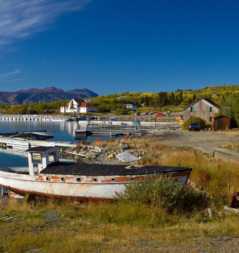 Bootjes in het Little Atlin Lake, Yukon, Canada