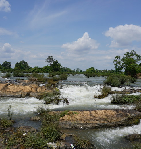 Uitzicht op de Li Phi watervallen op Don Khone