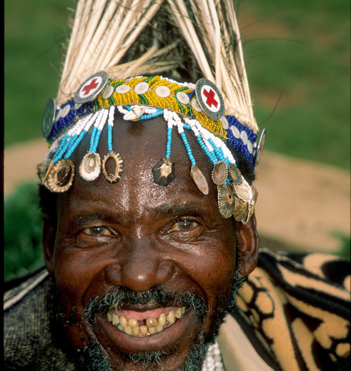 Lesotho-Malelealea-Sangoma-1