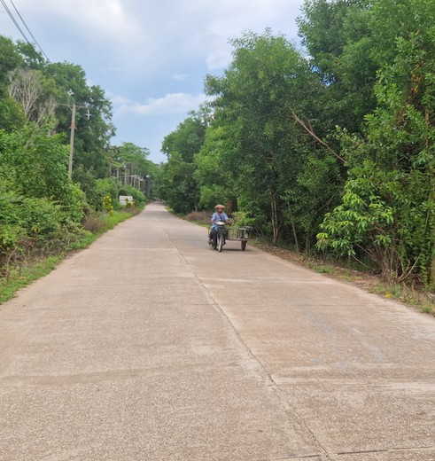 Lokaal verkeer op Koh Jum, Thailand Lokaal verkeer op Koh Jum, Thailand