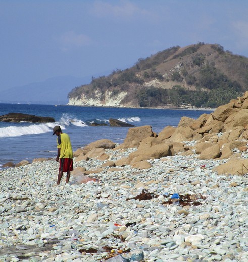 Moni-Riung-Kiezelstrand1_1_410564