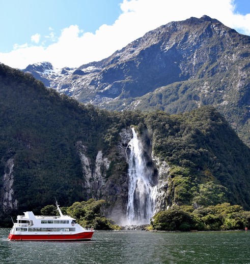 Cruisen door de Milford Sound, Nieuw-Zeeland