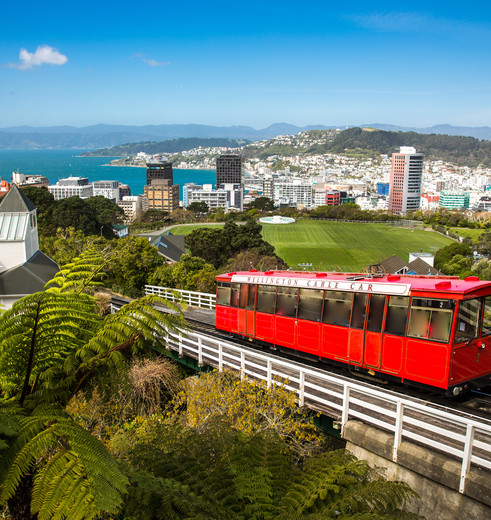 Een letterlijk hoogtepunt van de stad: de cable car, Wellington, Nieuw-Zeeland