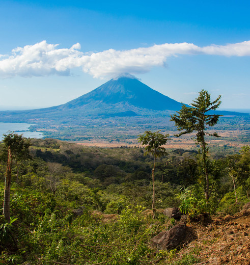 Uitzichten op de vulkaan op Ometepe eilanden in Nicaragua