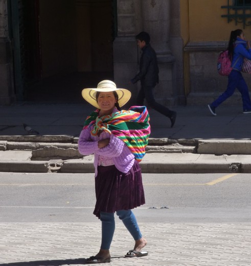 Locals in de straten van Potosí - Bolivia