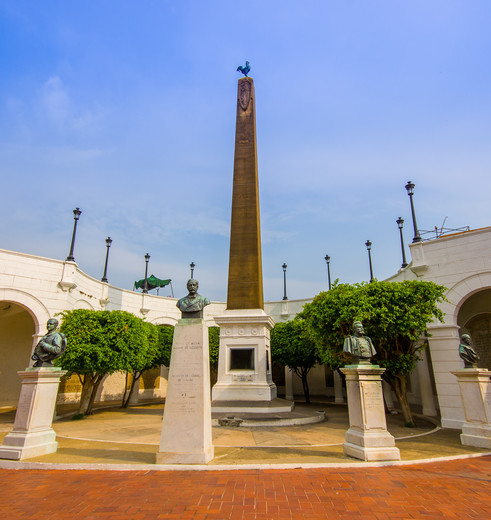 Panama-City-monument_1_367392