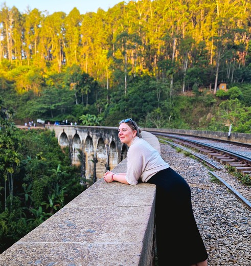 Bezoek de Nine Arch Bridge nabij Ella, Sri Lanka