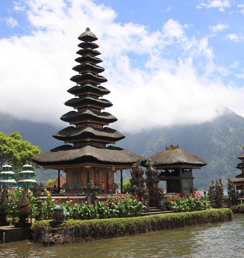 Ulun-Danu-2