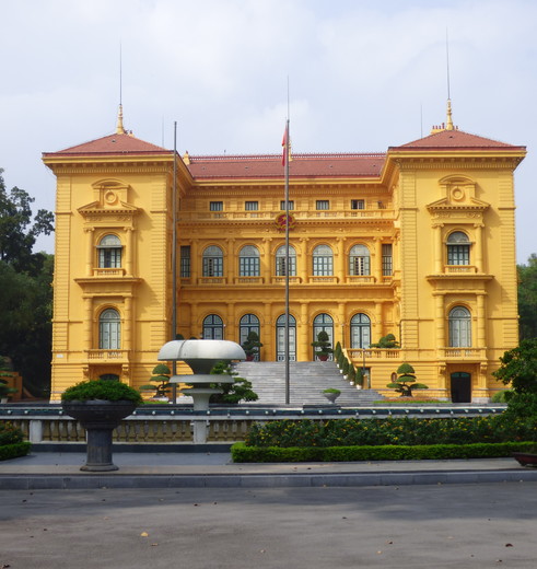 Frans koloniale villa's kom je veel tegen in Hanoi