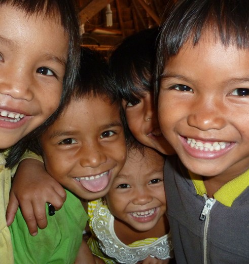 Vietnam-KonTum-kindjes_2