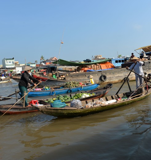 Vietnam-Mekongdelta-drijvende-markt-locals
