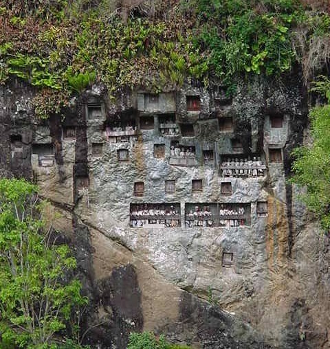indonesie-sulawesi-torajaland-graven1