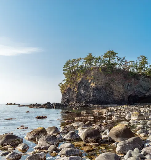 Een unieke fietstocht langs de spectaculaire kustlijn van de Noto Peninsula