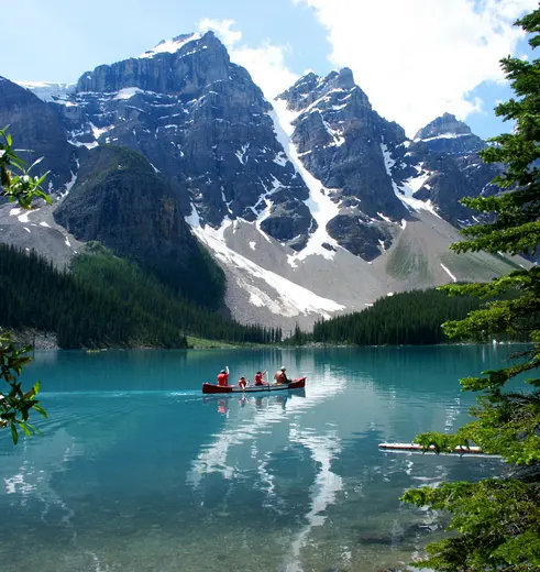 Family Lake Moraine Banff National park