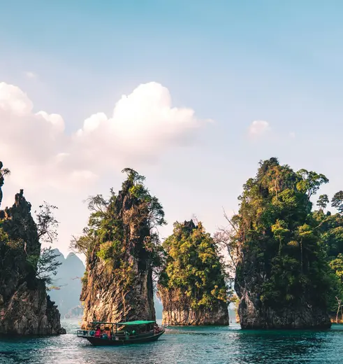 khaosok nationaal park in thailand