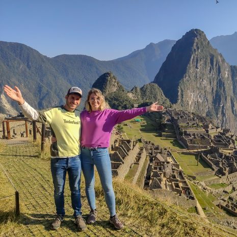 Maaike en Otto bij de Machu Picchu